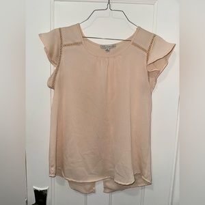 Haute monde, medium, cram colored